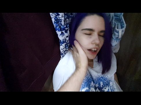 ❤️ Löysin siskoni kaapista ja autoin häntä laukeamaan ❌ Porno fb at us ️❤